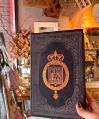 interior book box