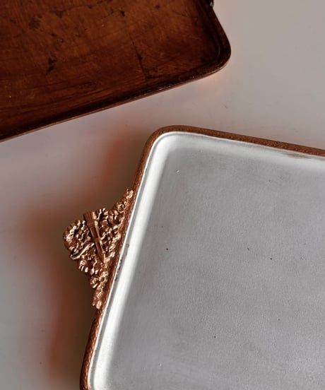 classic tray