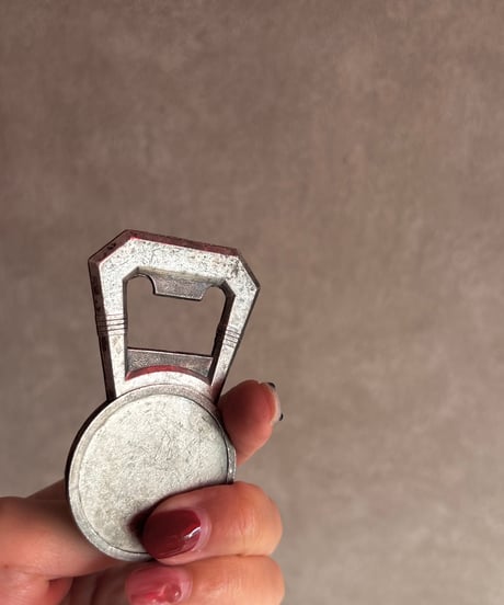 【スペイン蚤の市】 真鍮製bottle opener 1980年代もの