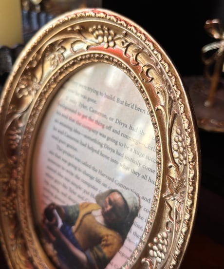 photo frame   oval