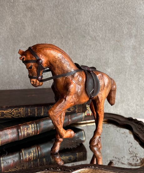 【スペイン蚤の市】 vintage horse figurien 1970年もの