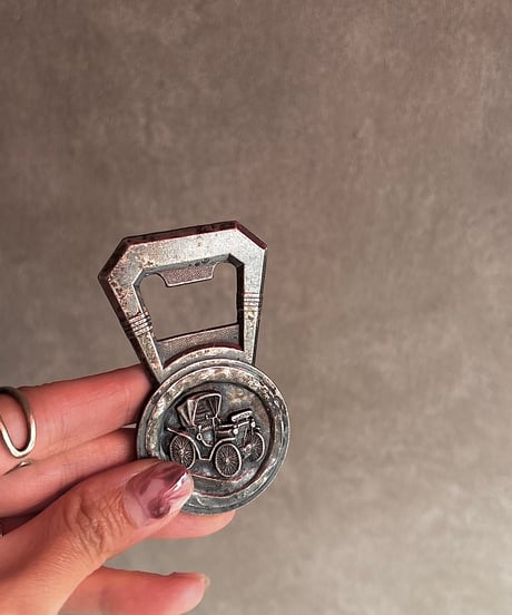 【スペイン蚤の市】 真鍮製bottle opener 1980年代もの