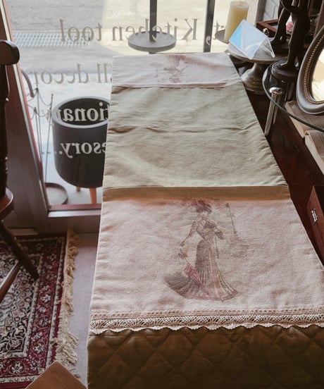 European table lunner   khaki