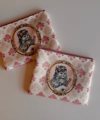 SeverinePineaux  cat pouch
