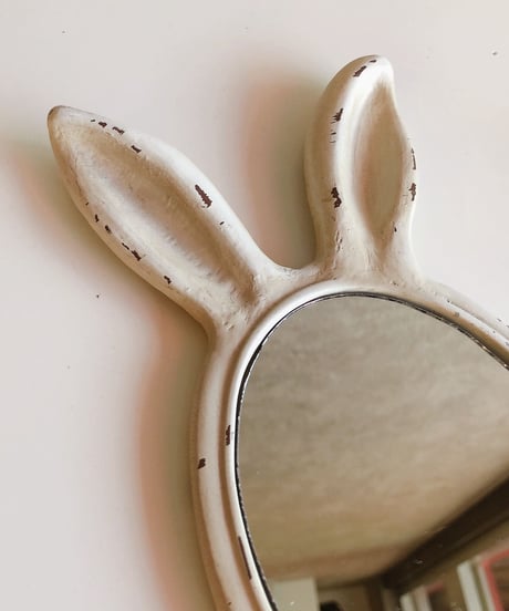 rabbit hand mirror