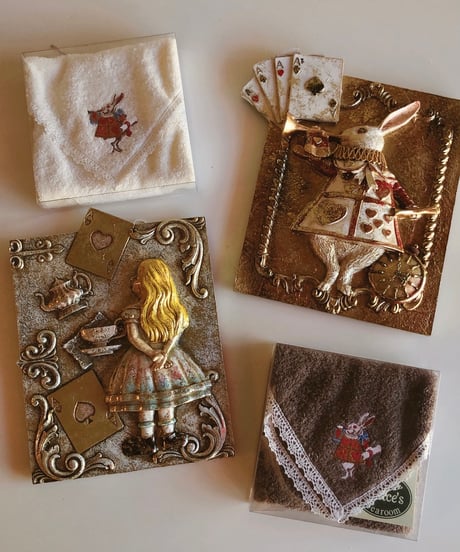 wonderland wall art    ALICE