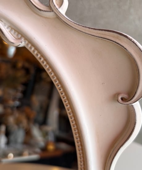 decorative mirror  ribbon