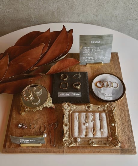 classical mirror tray