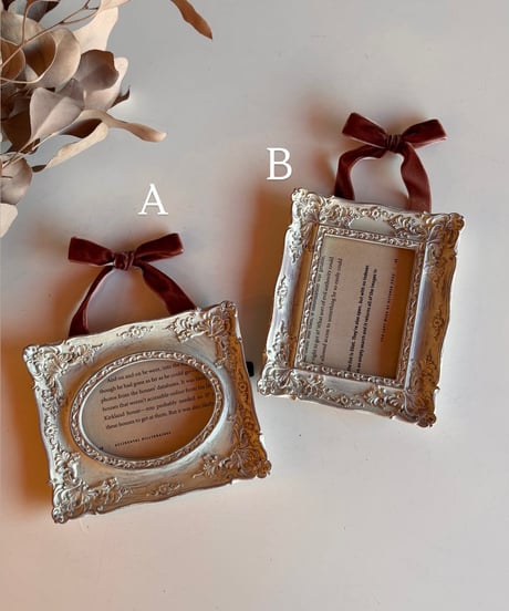 VELVETribbon photo frame