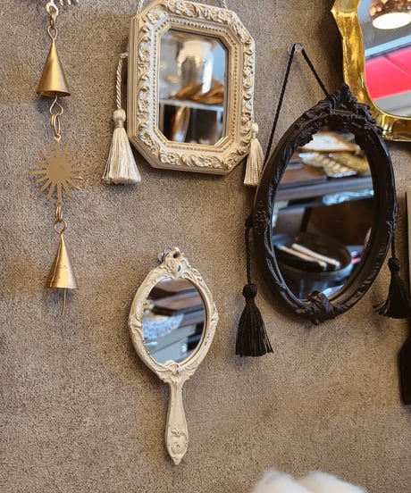 decorative wall hand mirror