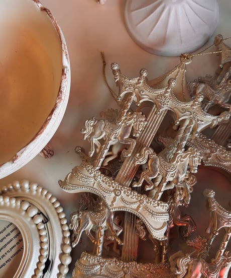 ornament Merry-go-round