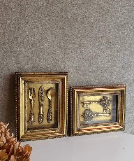 wall decor  antique key