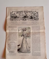 【フランス蚤の市】 antique French paper  全12ページ   〜薄緑ドレスの貴婦人〜