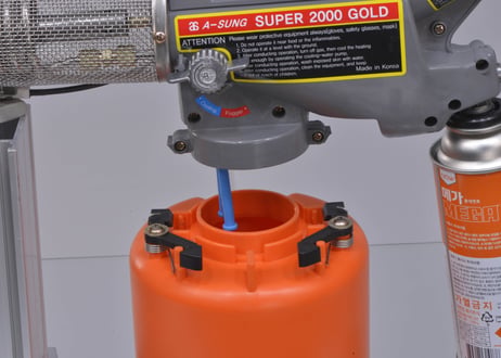 ハンディタイプコンパクト煙霧消毒機　『NEW SUPER-2000 GOLD』