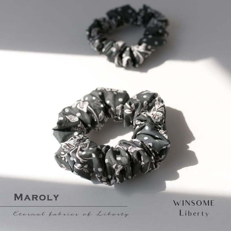 Maroly マロリー / グレー＞リバティ タナローン コットン シュシュ 