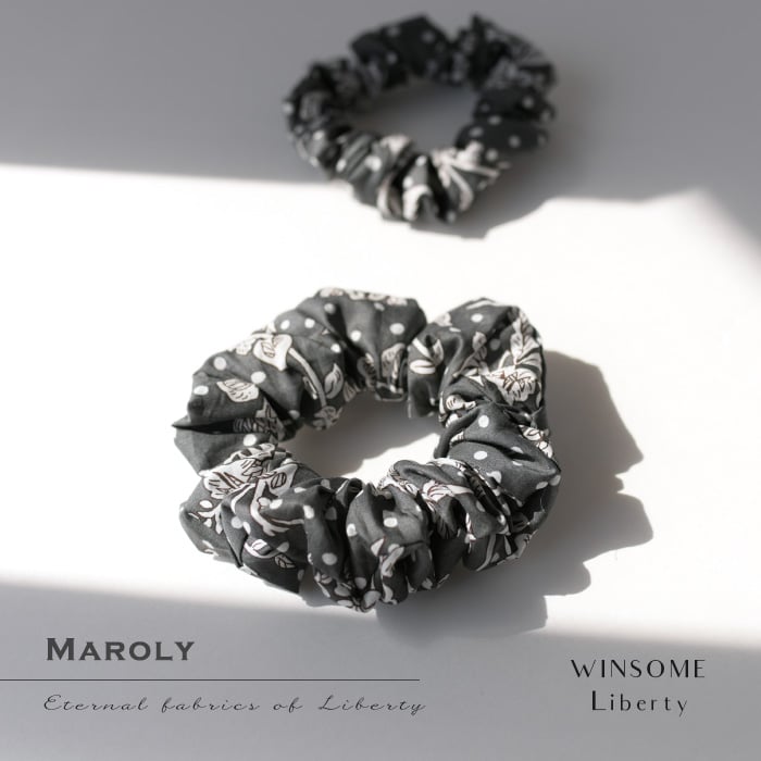 Maroly マロリー / グレー＞リバティ タナローン コットン シュシュ 