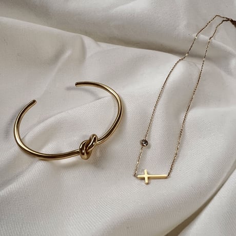 Cross&stone