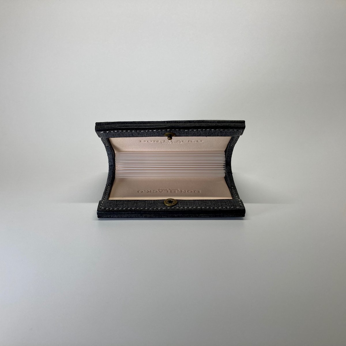 レアで素敵なvintage書類達￼【ばにらしぇーく様】ご希望品 Zippo ジッポー アラベスク柄 両面 唐草 銀イブシ NK-KA メール