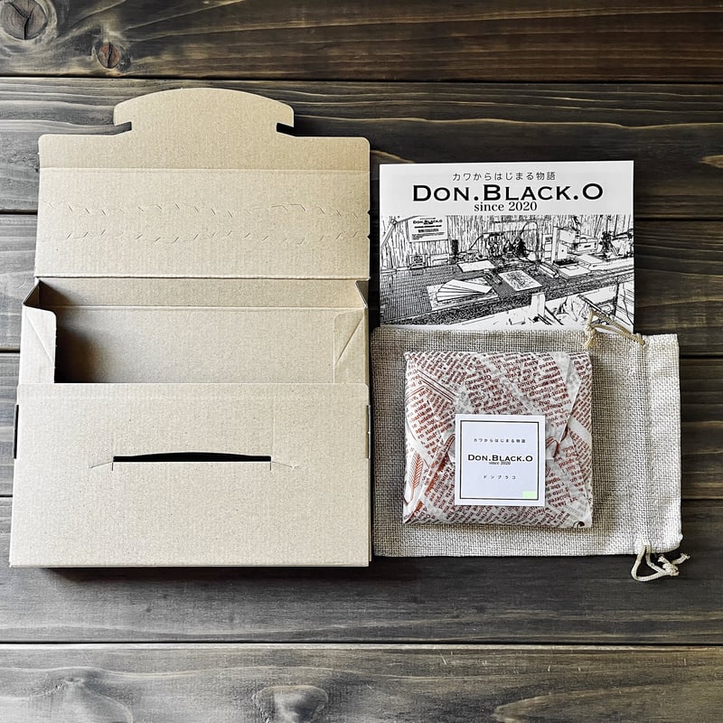 コンパクトウォレットD-CW02/バッカス/レッド | Don.Black.O