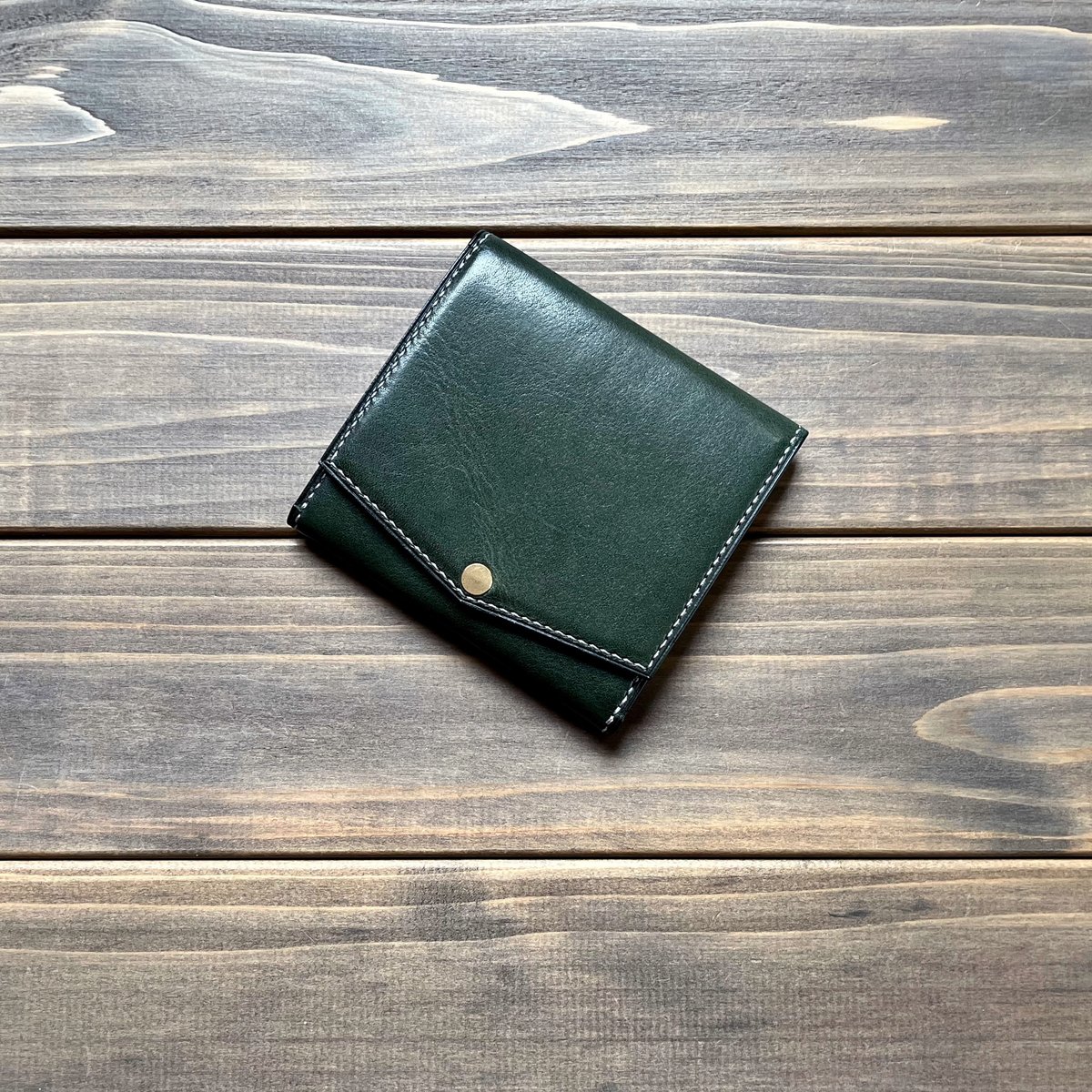 コンパクトウォレットD-CW02/バッカス/グリーン | Don.Black.O