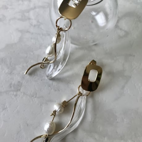 天使の羽ピアス