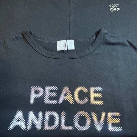 Peace and Love and Music Tシャツ