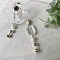 クリアカボション&メタルボールピアス