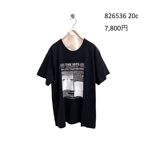 826536フォトTシャツ