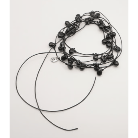 【CHIGNON】再々販売　ドロップガラスコードネックレス