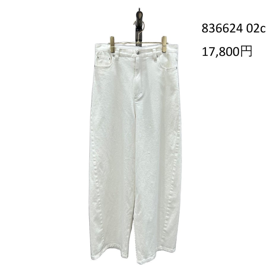 69a8354b9ecae6c7e5bf01a5