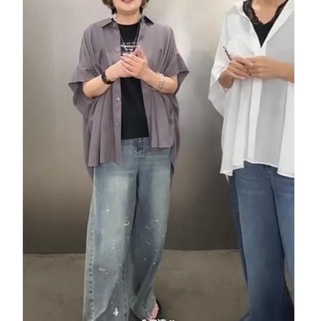 826514  オーバーサイズトロミシャツ