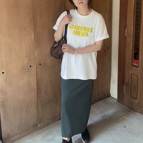 Jukebox Hero Tシャツ by J&S