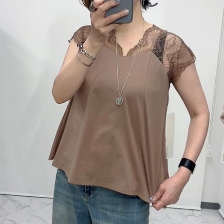 826525  レースフレアタンクトップ