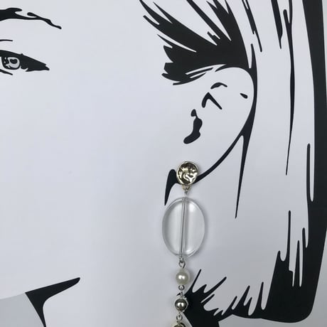 クリアカボション&メタルボールピアス