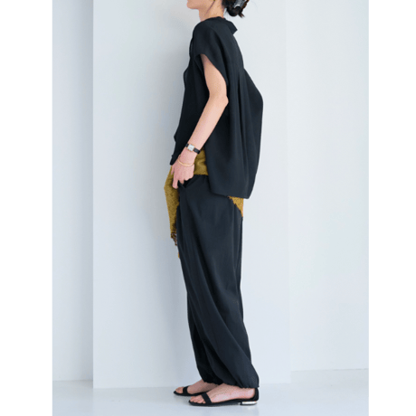 【CHIGNON】ﾗｲﾝﾌﾛﾝﾄｶｰﾌﾞﾍﾑｼｬﾂPO