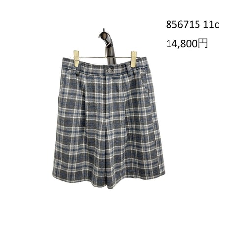 856715 チェック柄ハーフパンツ