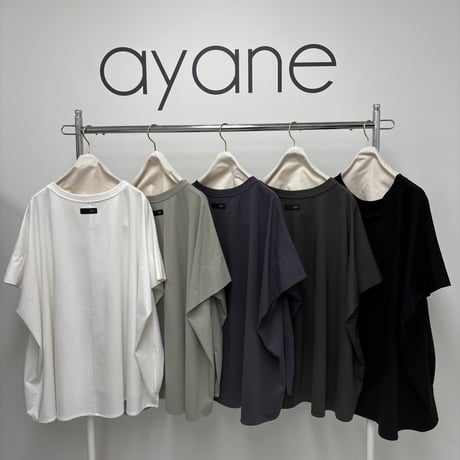 826519 ポンチョ型ロゴTシャツ