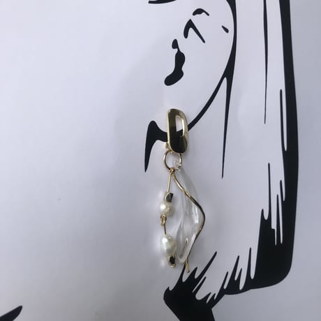 天使の羽ピアス