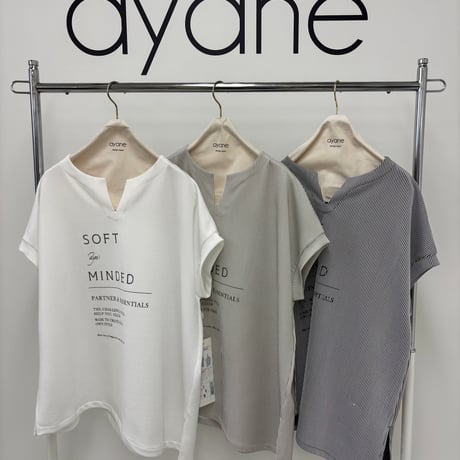 836623アシンメトリーストライプTシャツ