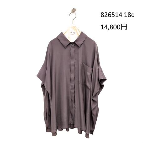 826514  オーバーサイズトロミシャツ