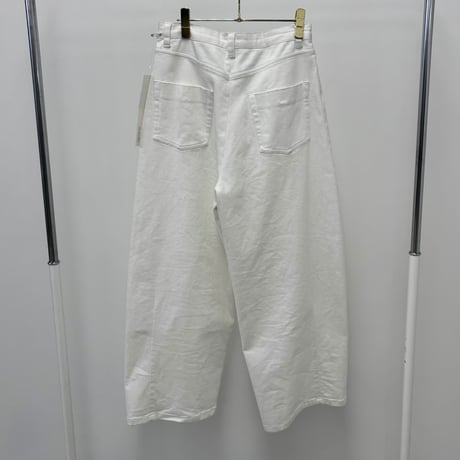 856761  ホワイトデニムバレルレッグデニムパンツ(短丈)