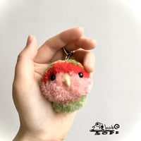 もけもけコザクラインコさんのキーホルダー