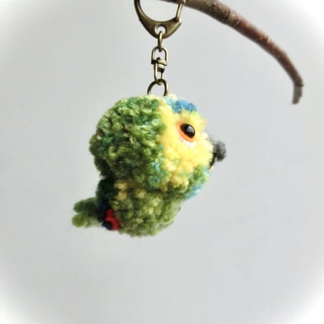 もけもけアオボウシインコさん　キーホルダー