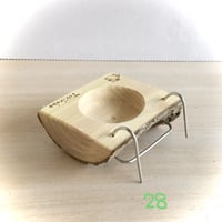 とりさんのいちょうでできた小さいごはん入れ 　28