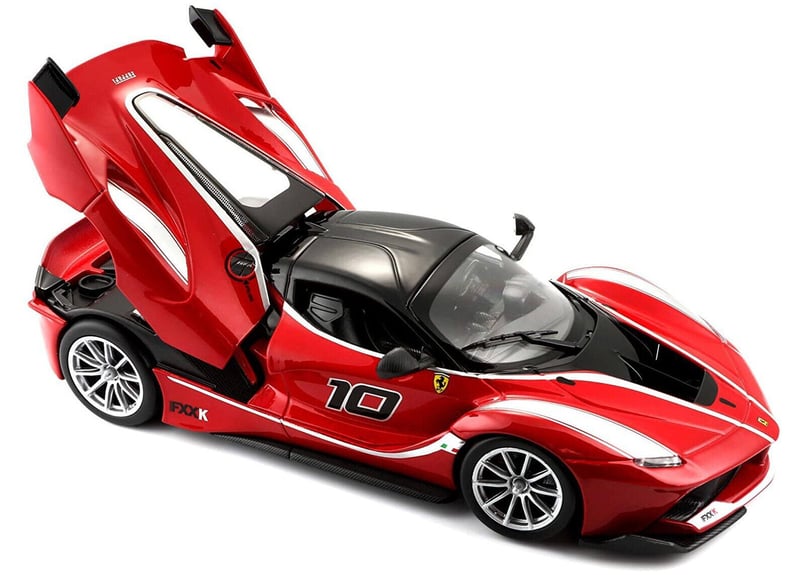 Maisto 1/24 Ferrari FXX K アッセンブリーライン ダイキャスト |