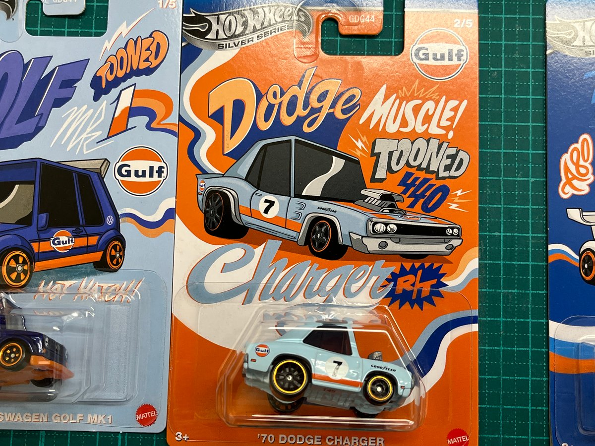 ホットウィール　TOONED　5台セット 2025 Hot Wheels Tooned 5 Pack Review / Unboxing - YouTube