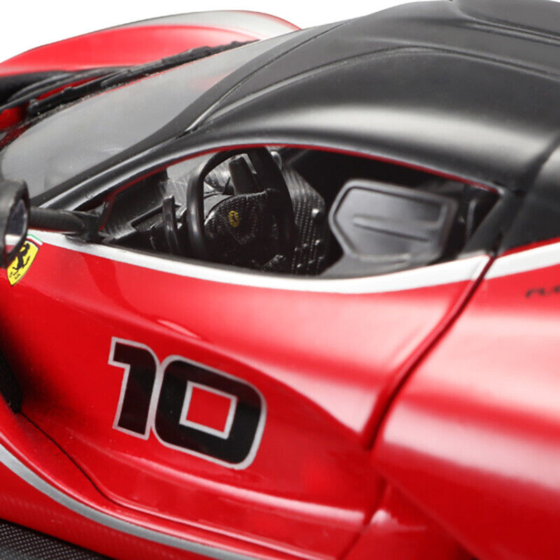 マイスト　フェラーリ Maisto 1/24 Ferrari FXX K アッセンブリーライン ダイキャスト