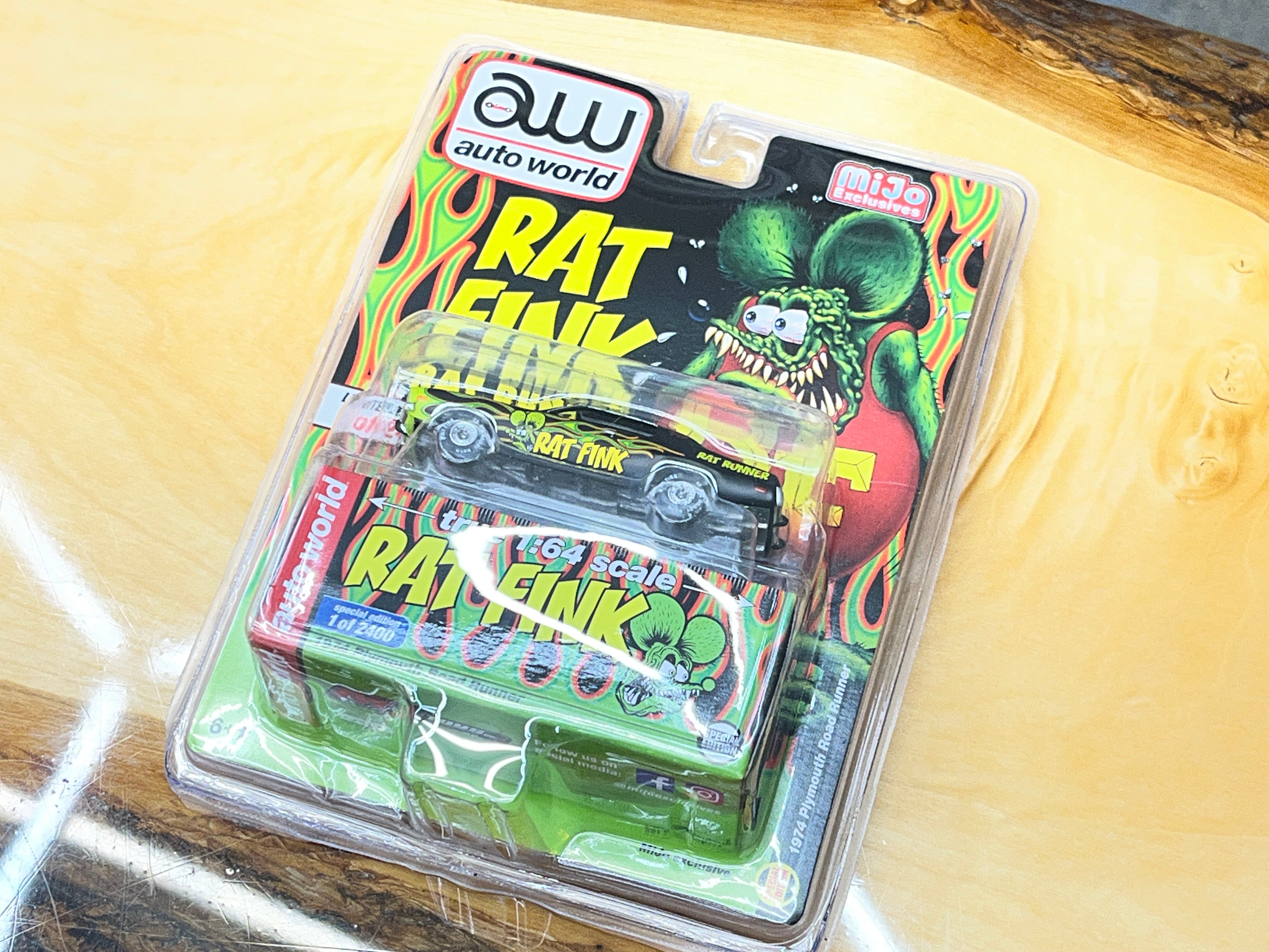 auto world 1/64 Rat Fink 1974 Plymouth Road Run