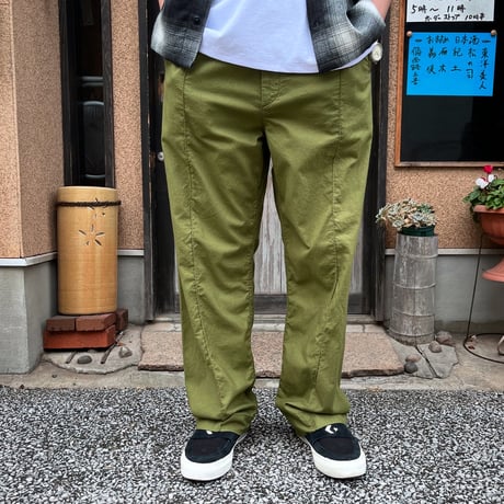 N.O.UN /ナウン『PIN TUCK PANTS』