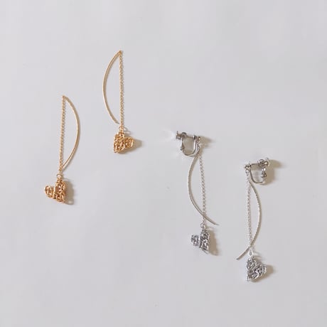 あわじむすびのハートが揺れるピアス/イヤリング